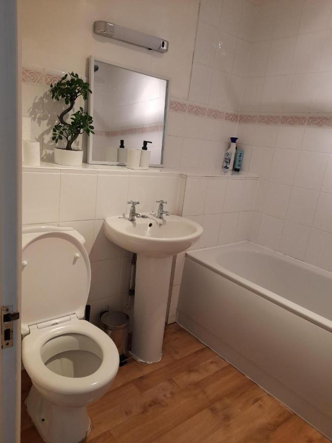 Gracenote Properties Hemel Hempstead - Serviced Apartment With Free Parking Extérieur photo